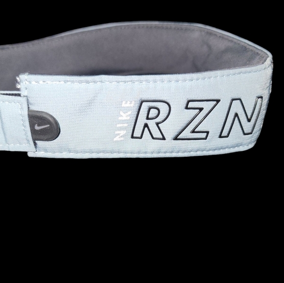 Nike Golf Blue Visor Hat  Vapor RZN Yellow Embroidered  Swoosh EUC - Picture 5 of 10